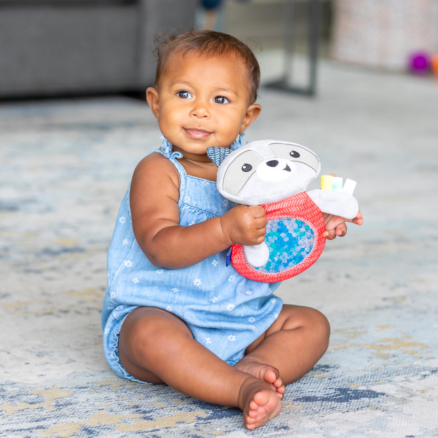 Mon doudou raton laveur sensoriel MULTICOLORE Infantino