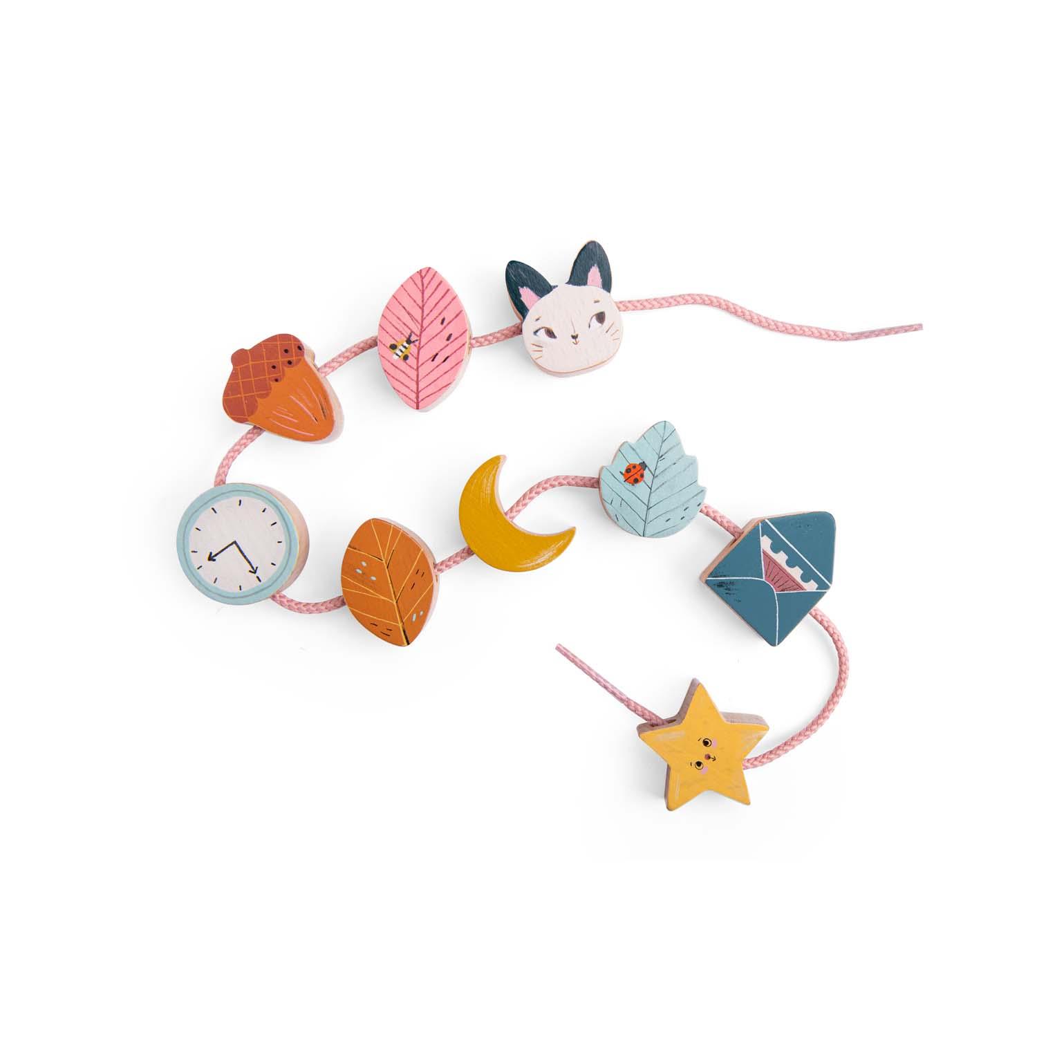 Jeu de perles en bois à enfiler Après la pluie MULTICOLORE Moulin Roty