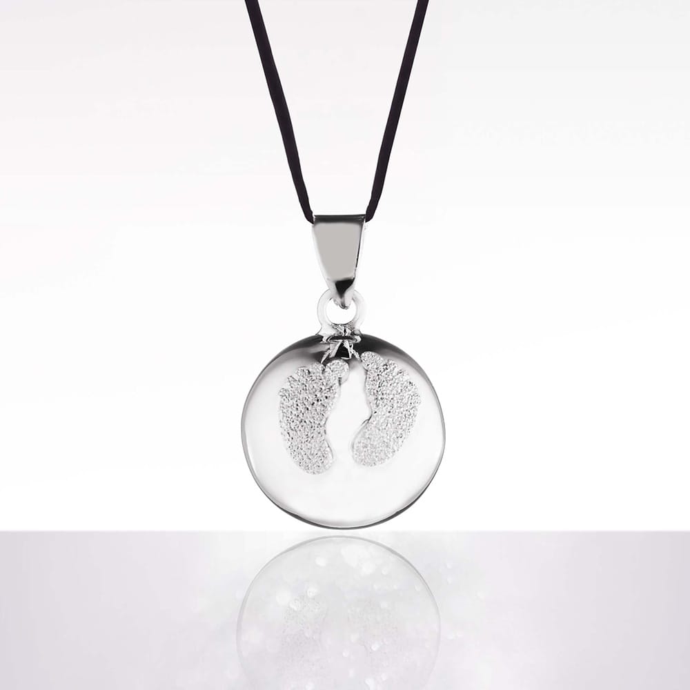 Bola de grossesse Baby Feet avec cordon noir GRIS Cache cœur