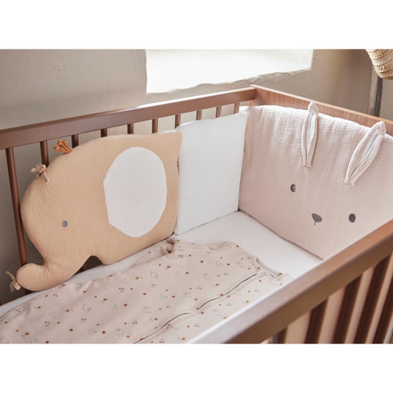 Tour de lit / protège barreaux gaze de coton beige et blanc éléphant