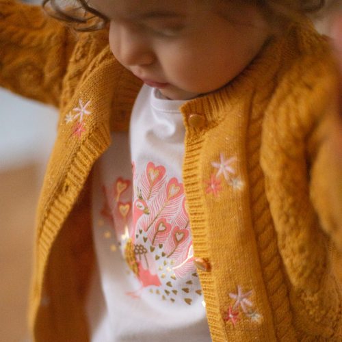 CARREMENT BEAU Cardigan en tricot FILLE 6A Jaune