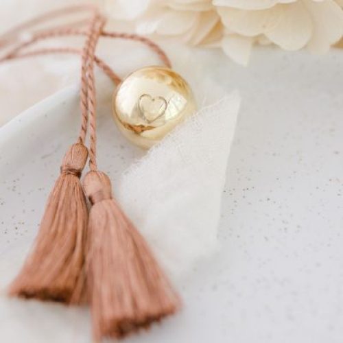 bola-de-grossesse-coeur-a-coeur-cordon-blush-or-jaune-18-carats