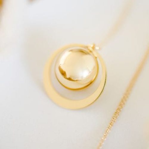bola-de-grossesse-gaia-chaine-or-jaune-18-carats