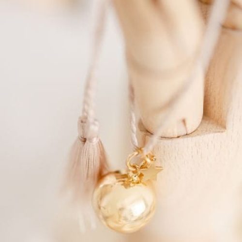 bola-de-grossesse-gri-gri-etoile-cordon-biscuit-or-jaune-18-carats