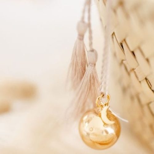 bola-de-grossesse-gri-gri-lune-cordon-biscuit-or-jaune-18-carats