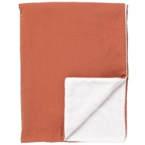 couverture-polaire-et-gaze-de-coton-terracotta-75-x-100-cm