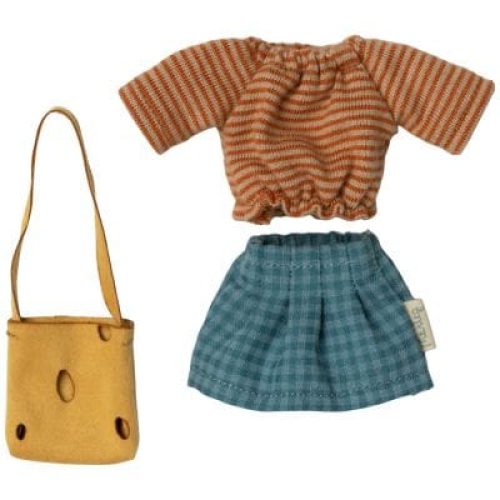 ensemble-de-vetements-maman-souris