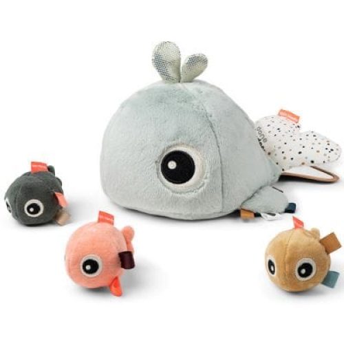 jouet-d-eveil-hide-seek-baleine-wally