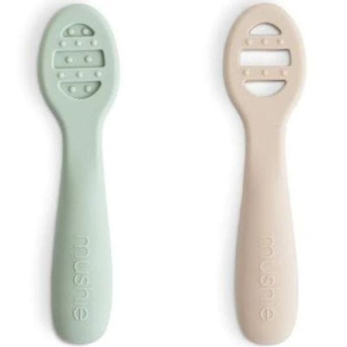lot-de-2-cuilleres-d-apprentissage-cambridge-blue-shifting-sand