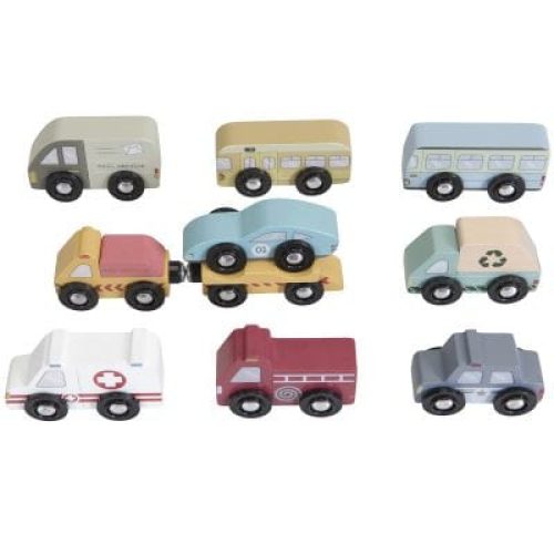 lot-de-9-vehicules-en-bois