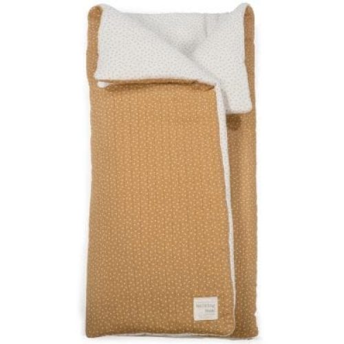 nid-d-ange-et-couverture-a-pois-poppy-cannelle