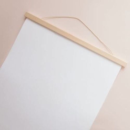 porte-affiche-en-pin-6