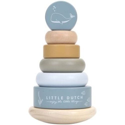 pyramide-en-bois-ocean