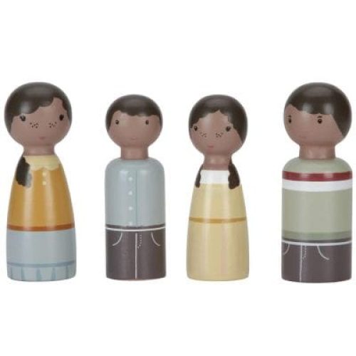 set-4-poupees-en-bois-famille-evi-pour-maison-de-poupee