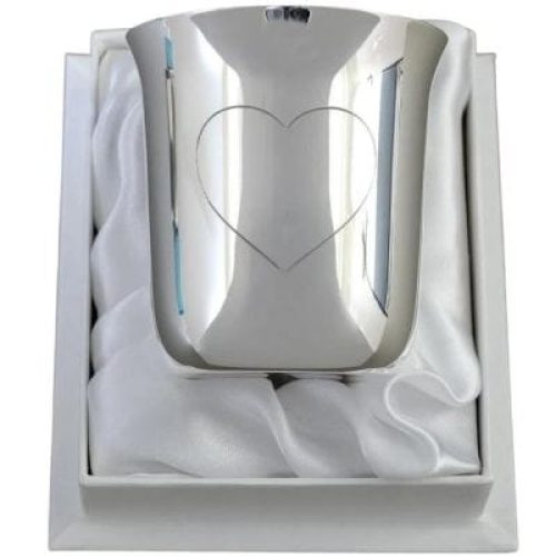 timbale-coeur-metal-argente-dans-son-coffret