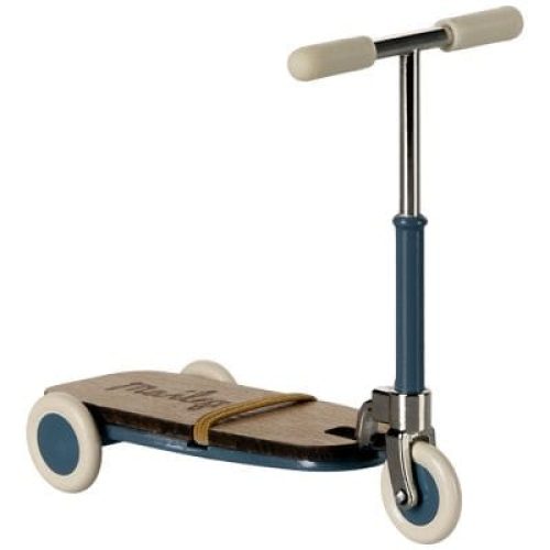 trottinette-souris-bleu